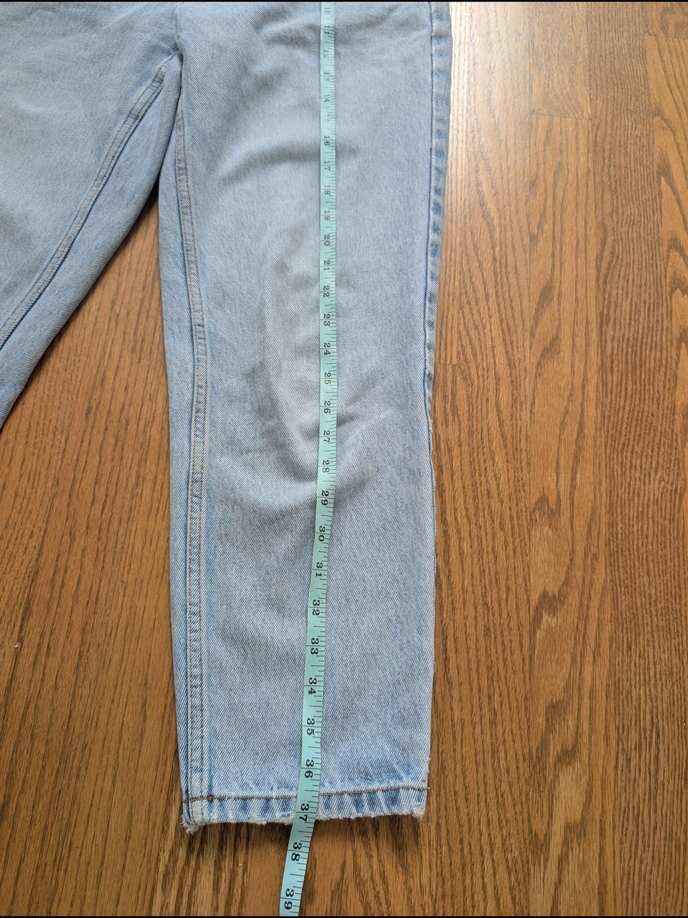 Sigrid Olsen Light Blue 90s High-Rise Mom Jeans - Picture 4 of 6